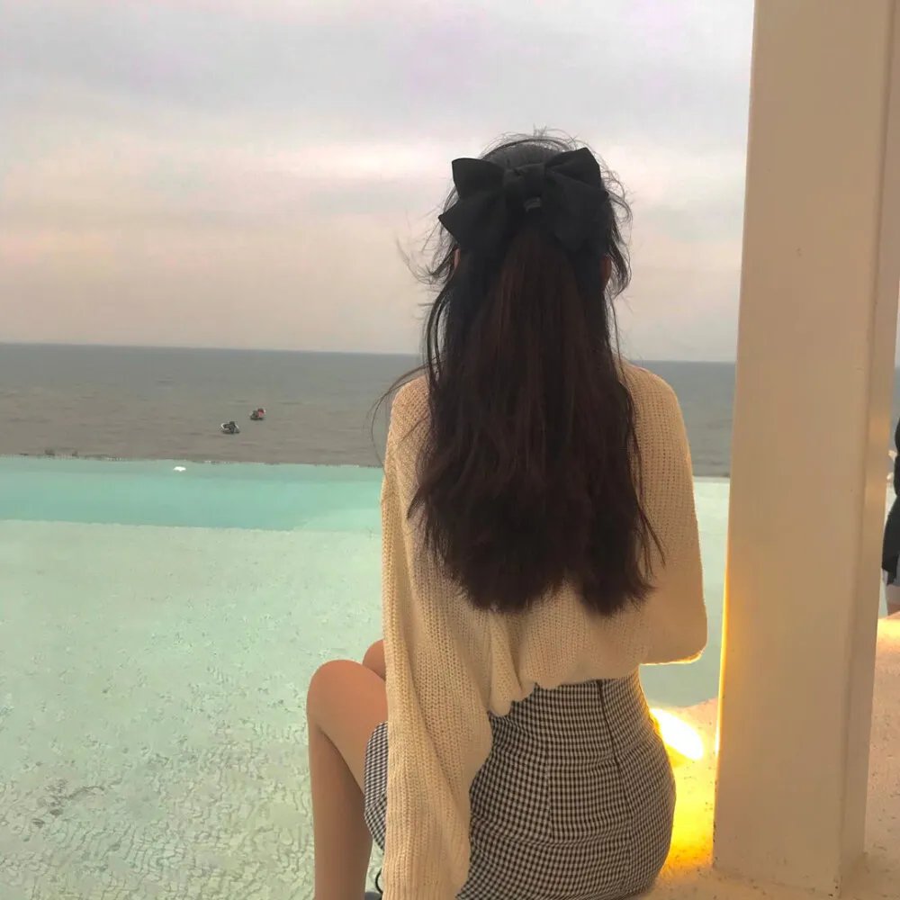 爱凡隆高校 在线观看